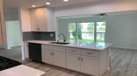 4331 44th Street S St Petersburg FL 33711