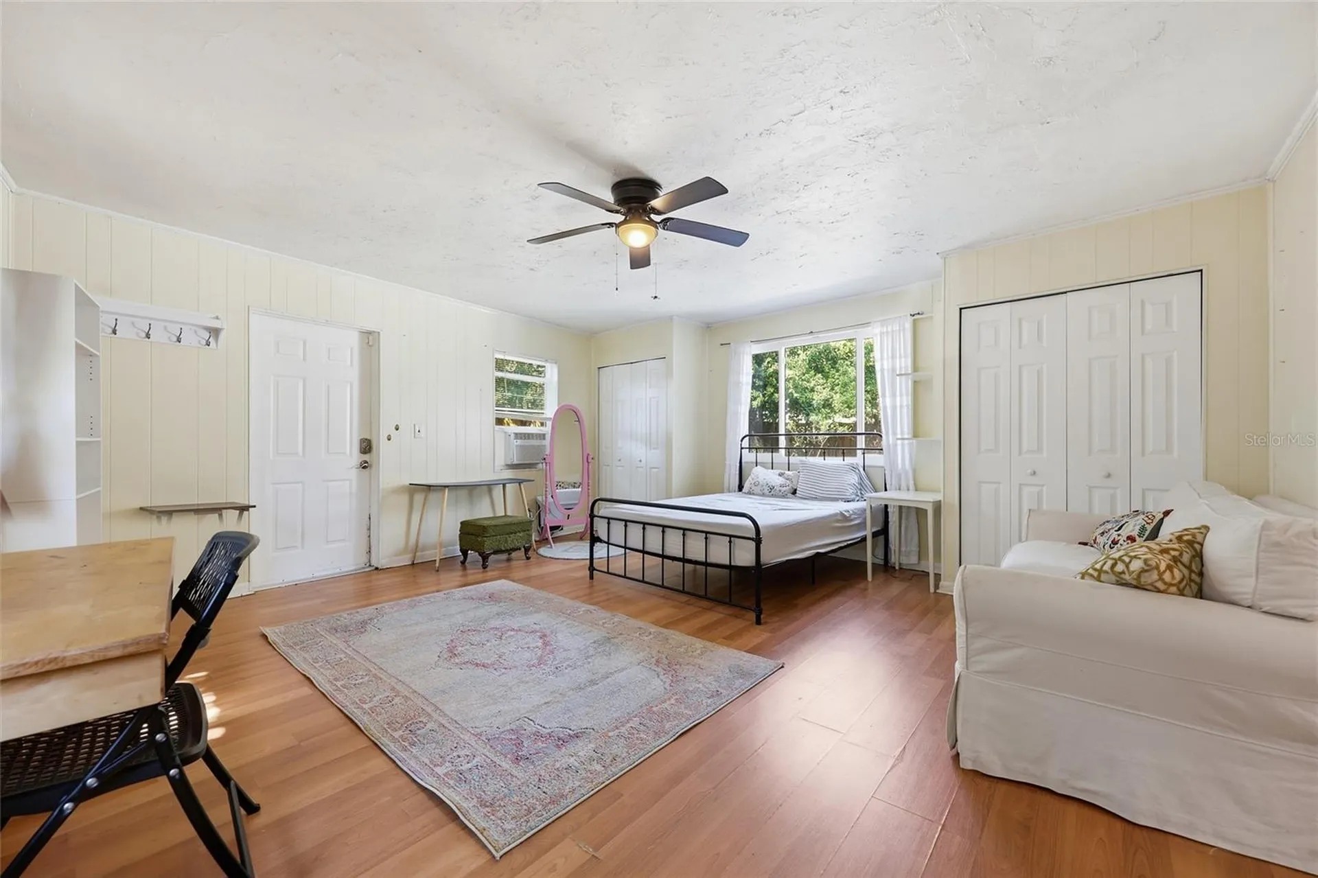 1334 NE 9th St, Street Gainesville FL 32601