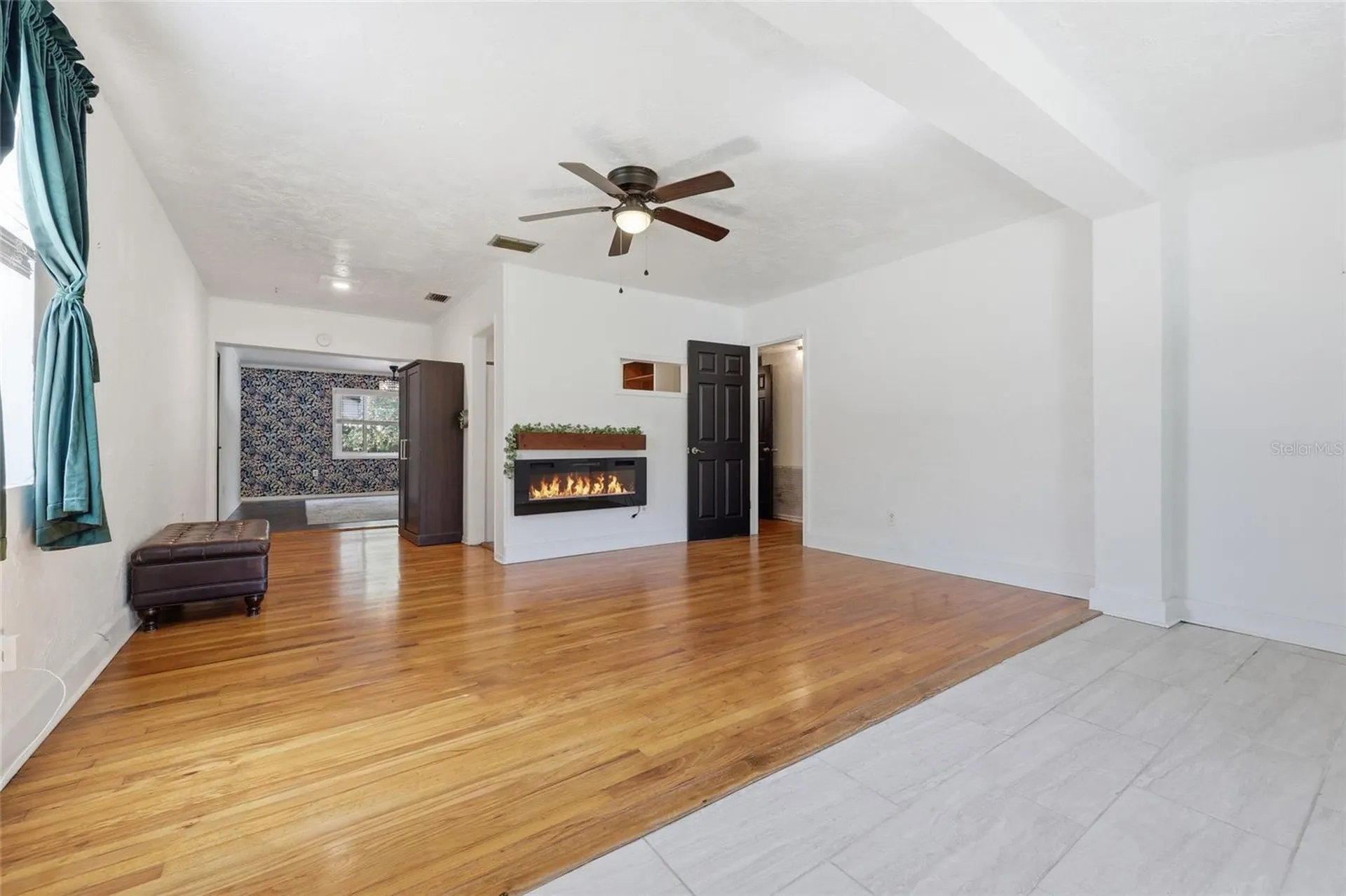 1334 NE 9th St, Street Gainesville FL 32601