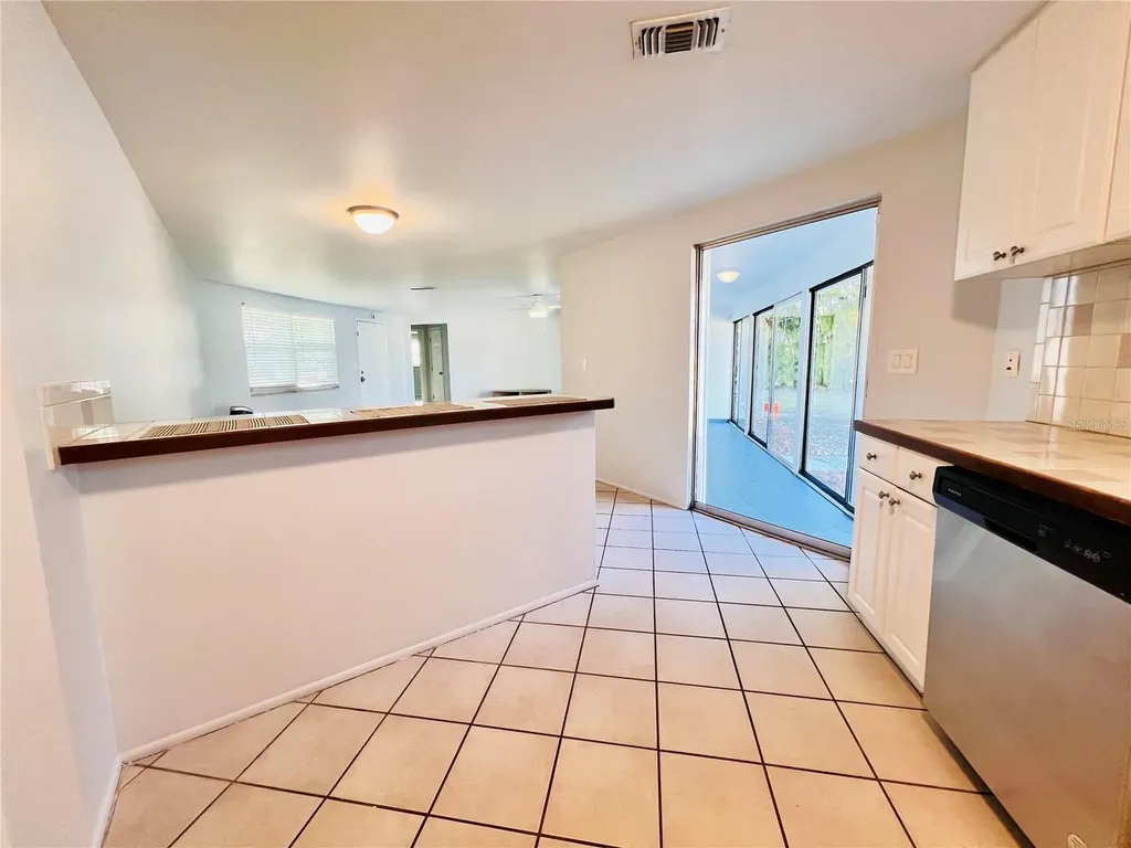 402 Belvidere Road Englewood FL 34223