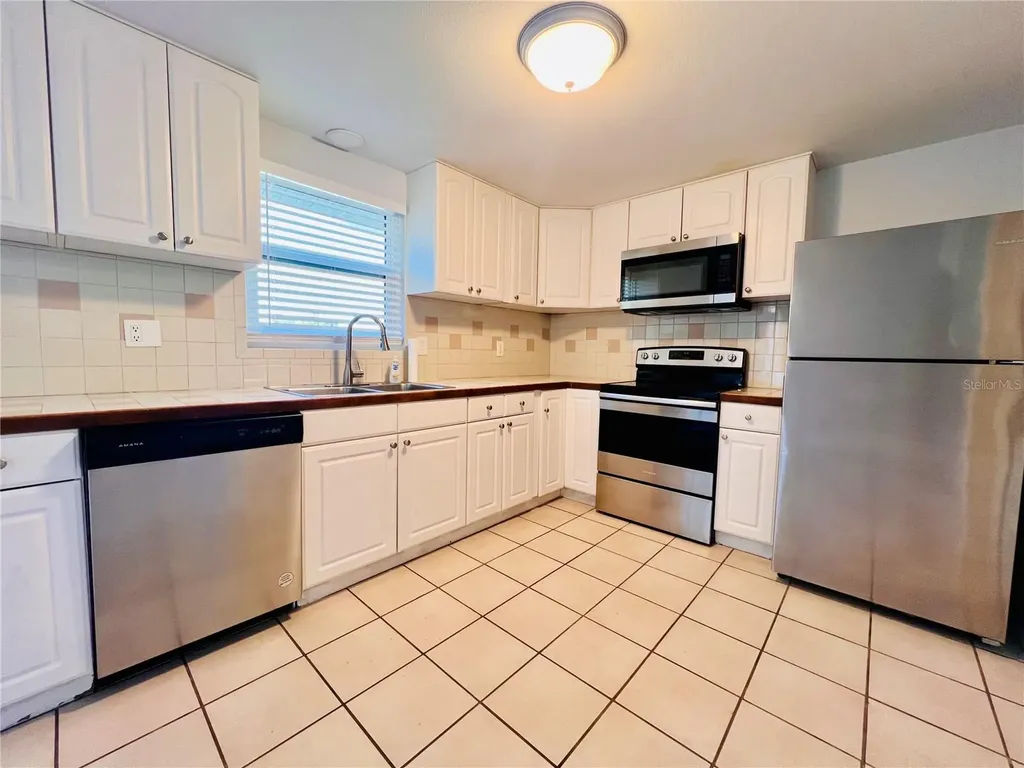 402 Belvidere Road Englewood FL 34223