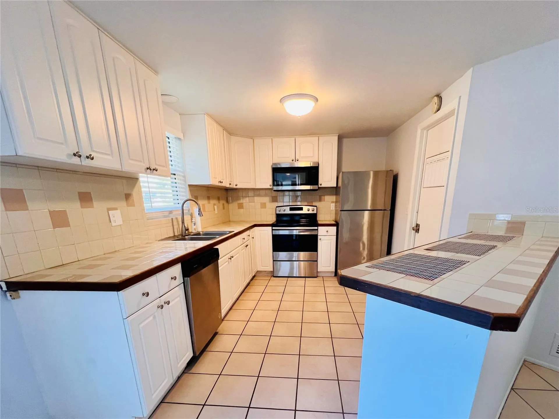 402 Belvidere Road Englewood FL 34223