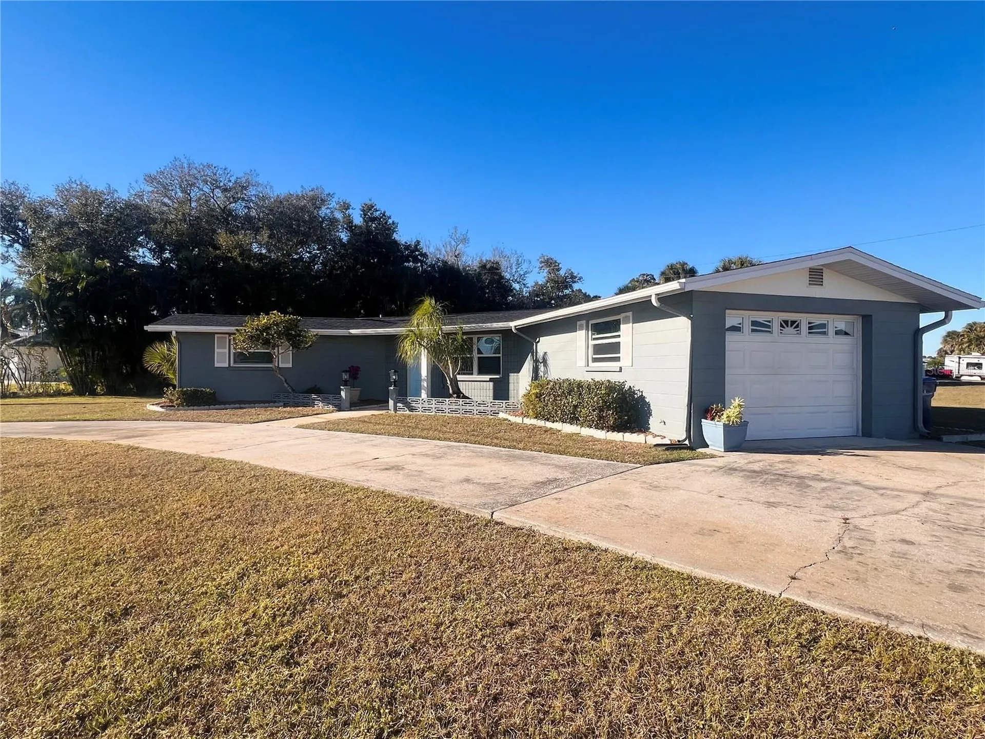 402 Belvidere Road Englewood FL 34223