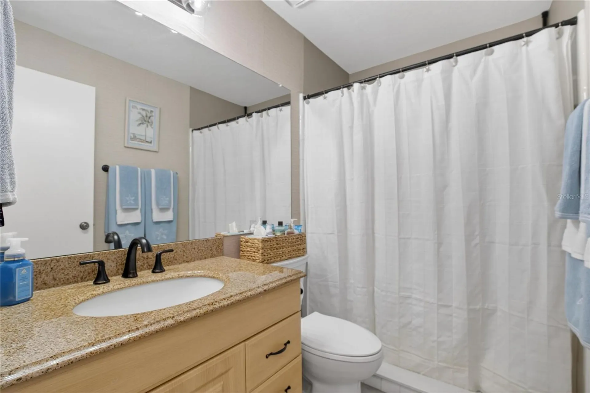 2001 Hartlebury Way Sun City Center FL 33573
