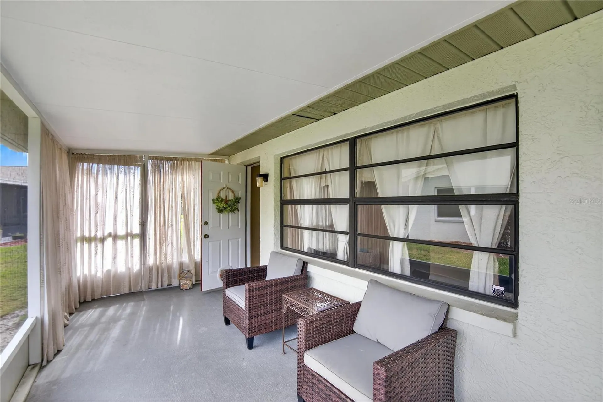 2001 Hartlebury Way Sun City Center FL 33573