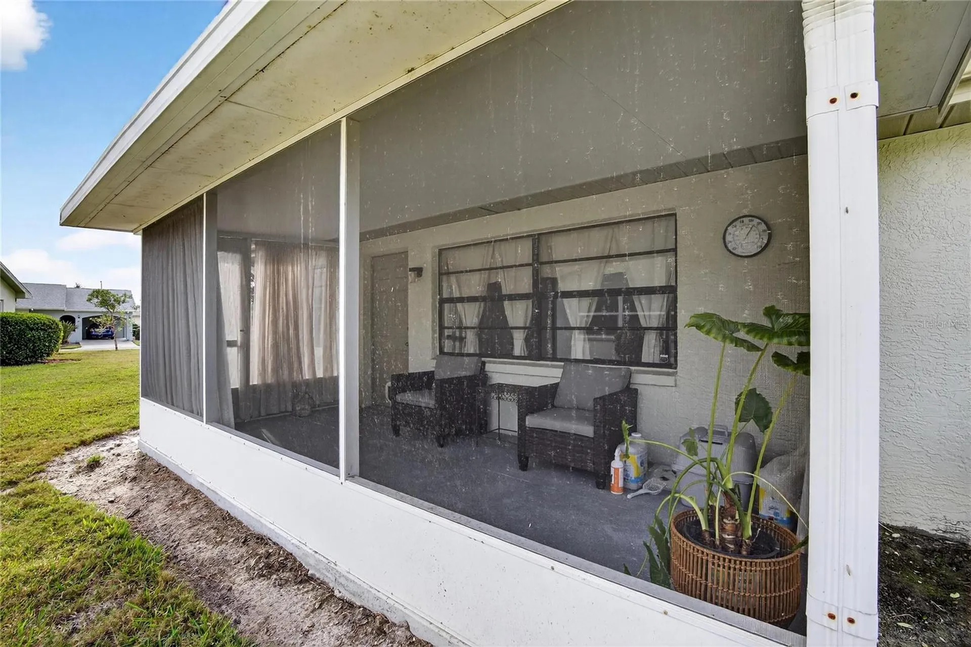 2001 Hartlebury Way Sun City Center FL 33573