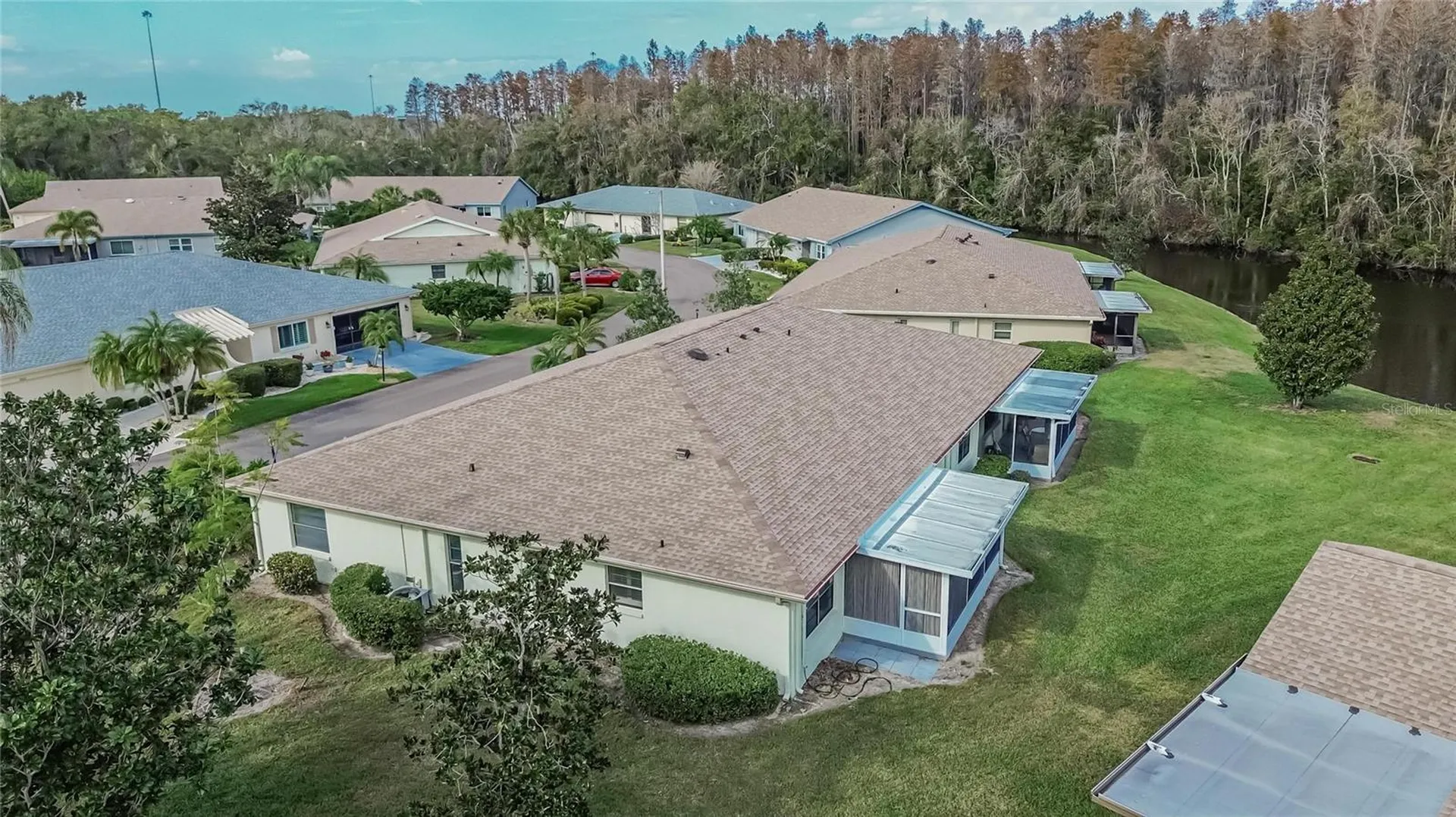 2001 Hartlebury Way Sun City Center FL 33573