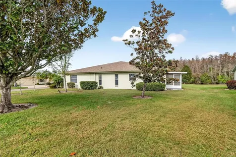 2001 Hartlebury Way Sun City Center FL 33573