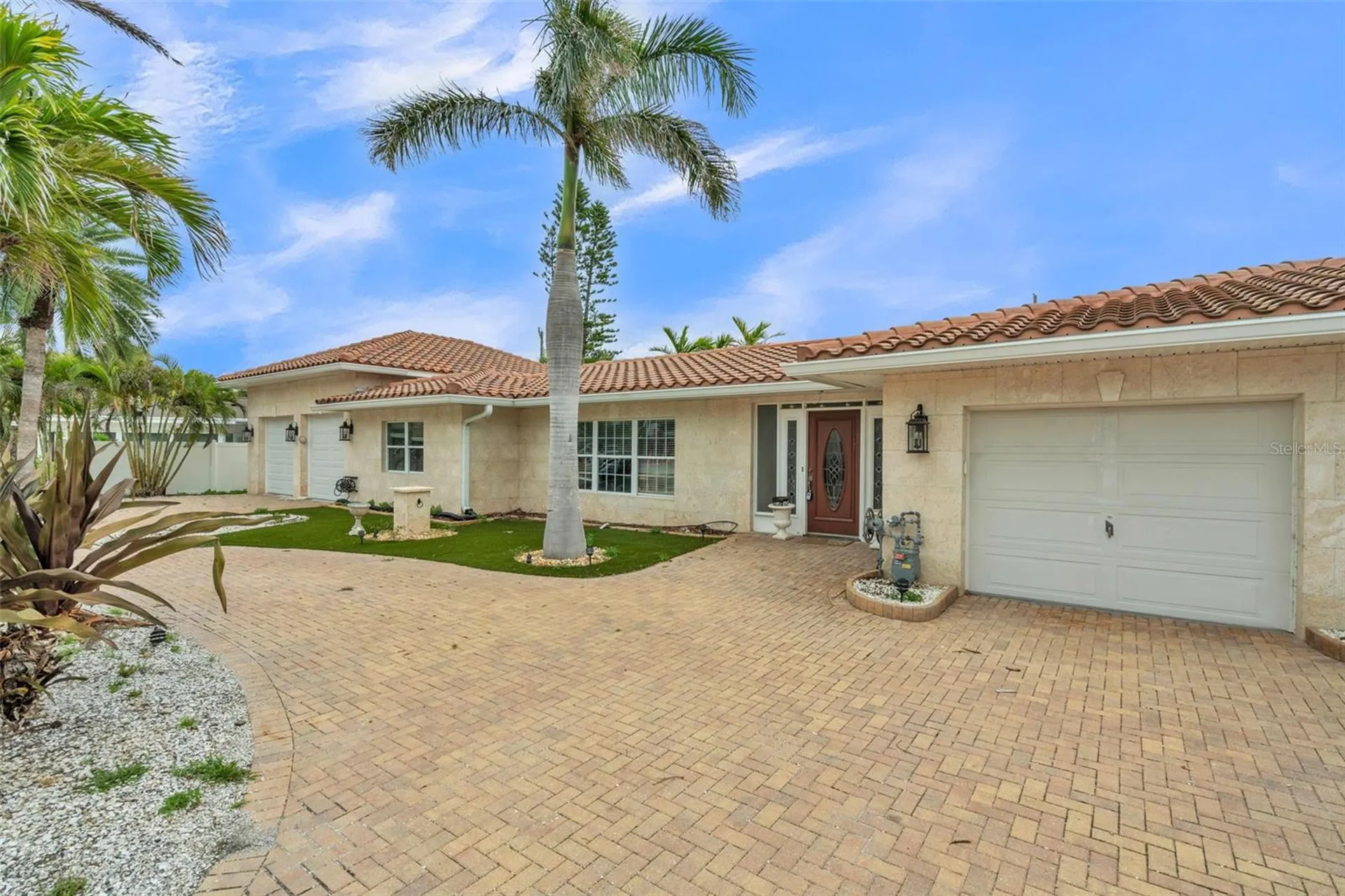 1031 Mandalay Avenue Clearwater FL 33767