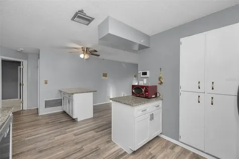 14557 Apache Avenue Largo FL 33774