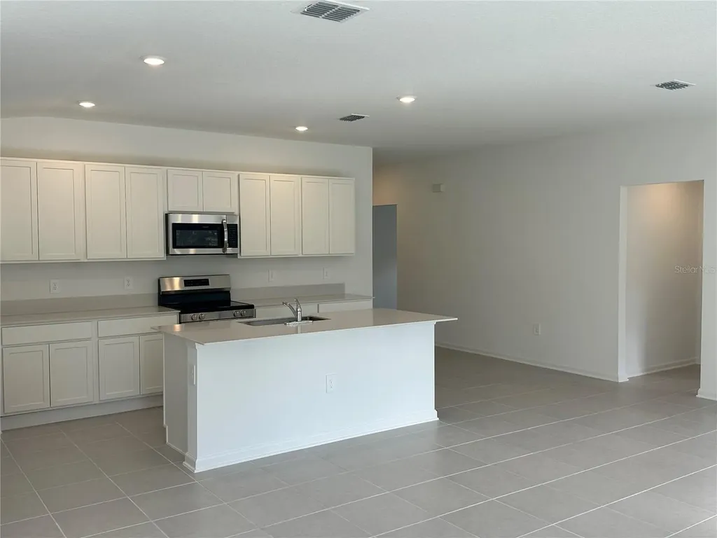 5434 Lewisham Drive Davenport FL 33837