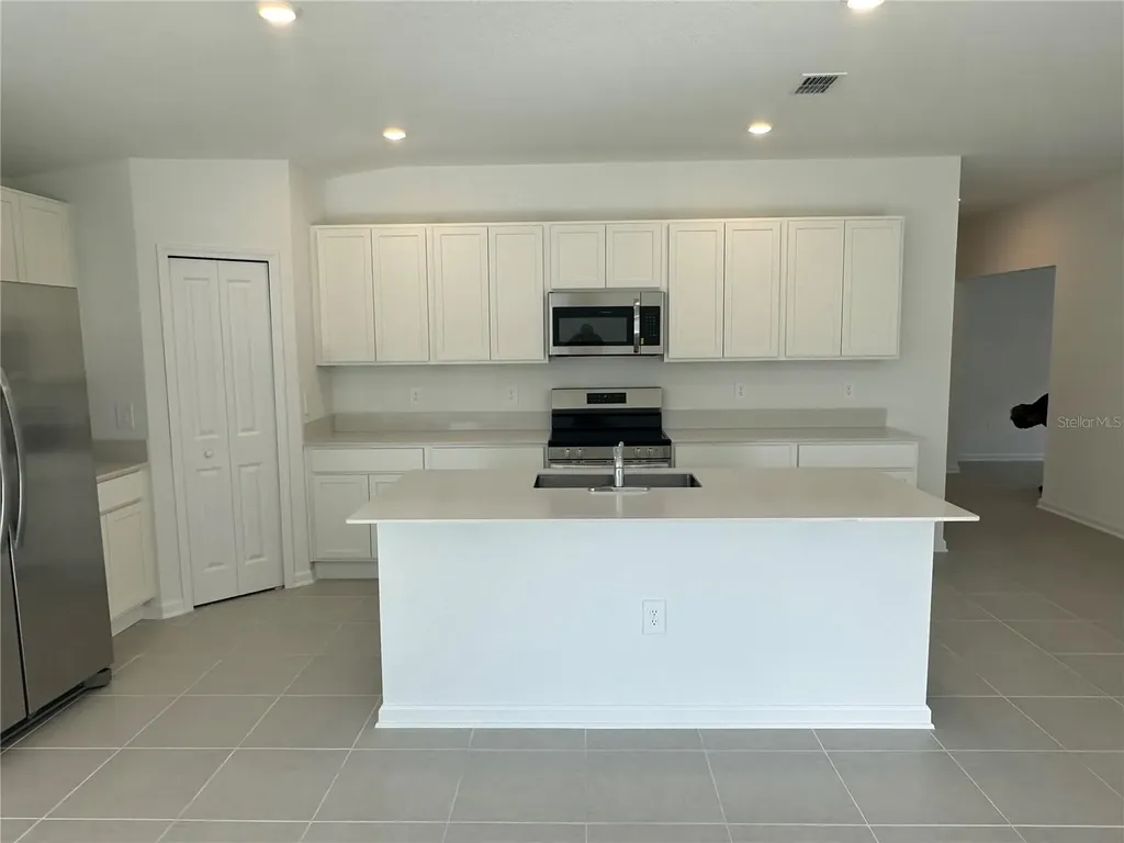 5434 Lewisham Drive Davenport FL 33837