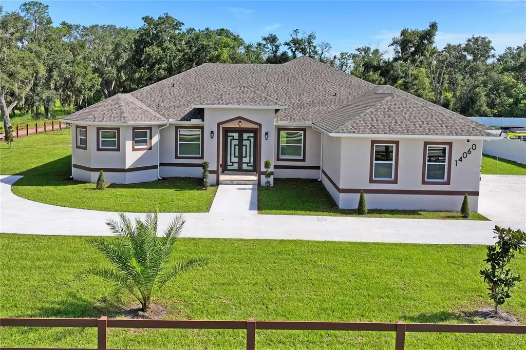 14060 Sydney Road Dover FL 33527
