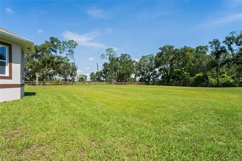 14060 Sydney Road Dover FL 33527