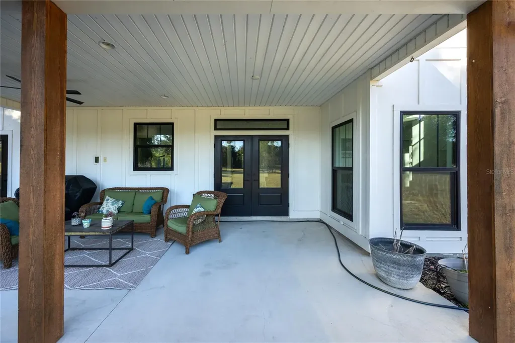 26025 NW 166th Avenue High Springs FL 32643