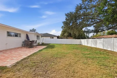 4643 Brooksdale Drive Sarasota FL 34232