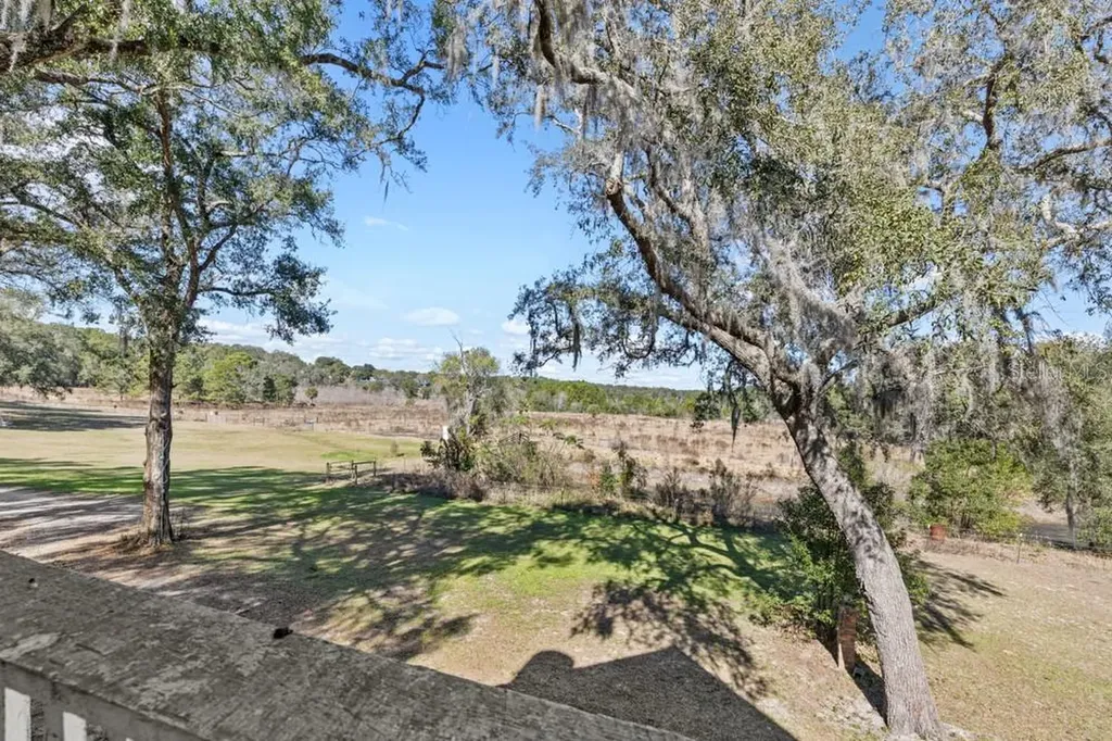 19621 Lake Lincoln Lane Eustis FL 32736