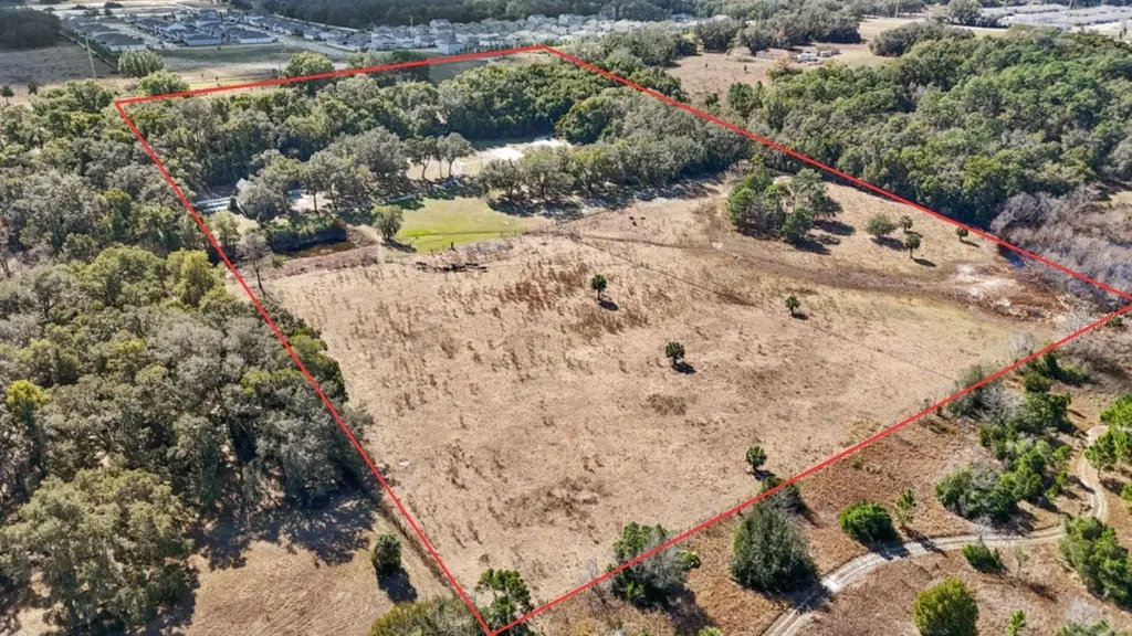 19621 Lake Lincoln Lane Eustis FL 32736