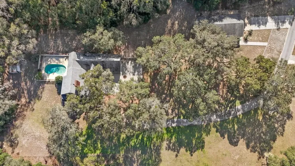 19621 Lake Lincoln Lane Eustis FL 32736