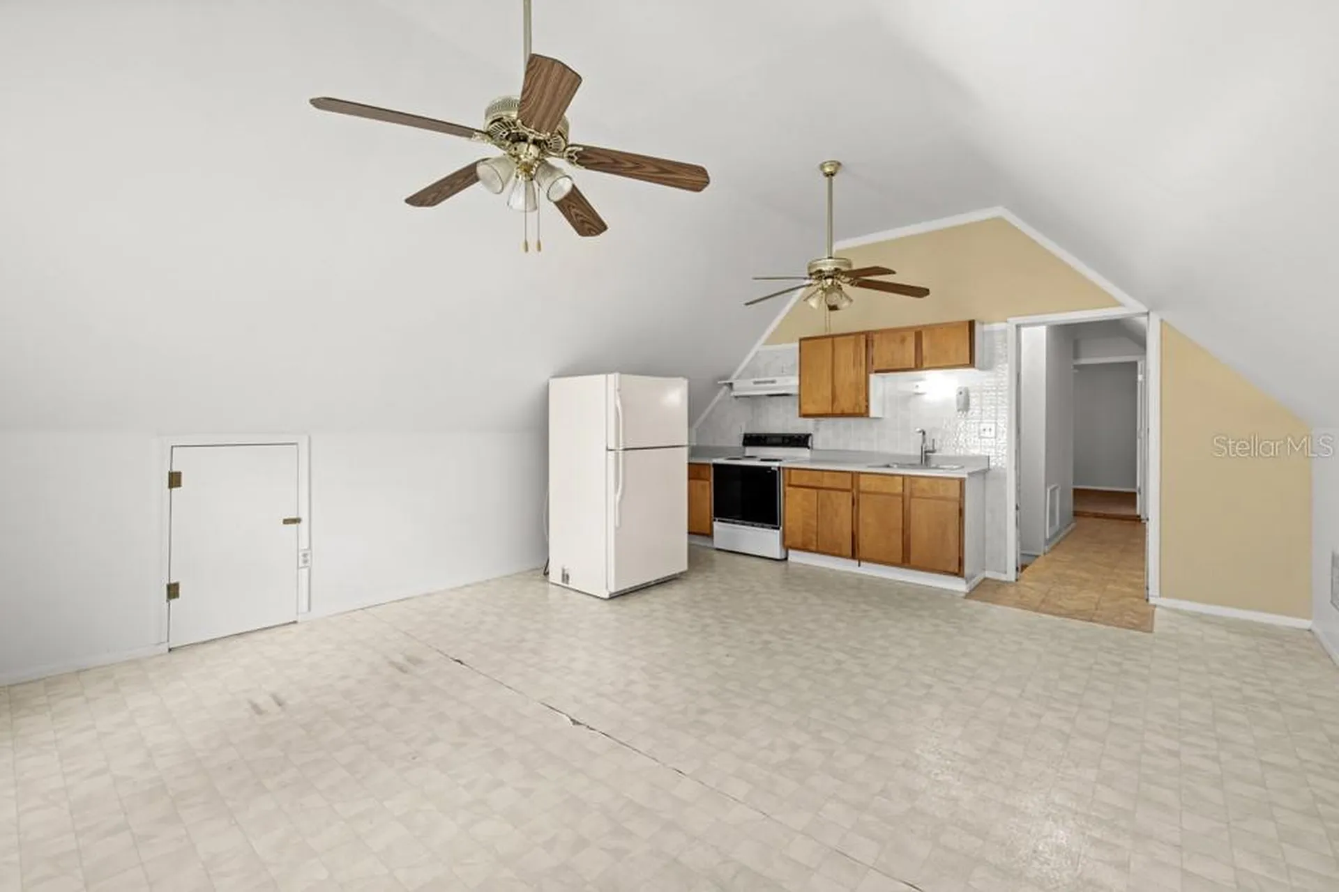 19621 Lake Lincoln Lane Eustis FL 32736
