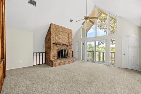 19621 Lake Lincoln Lane Eustis FL 32736