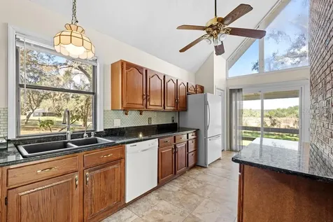 19621 Lake Lincoln Lane Eustis FL 32736