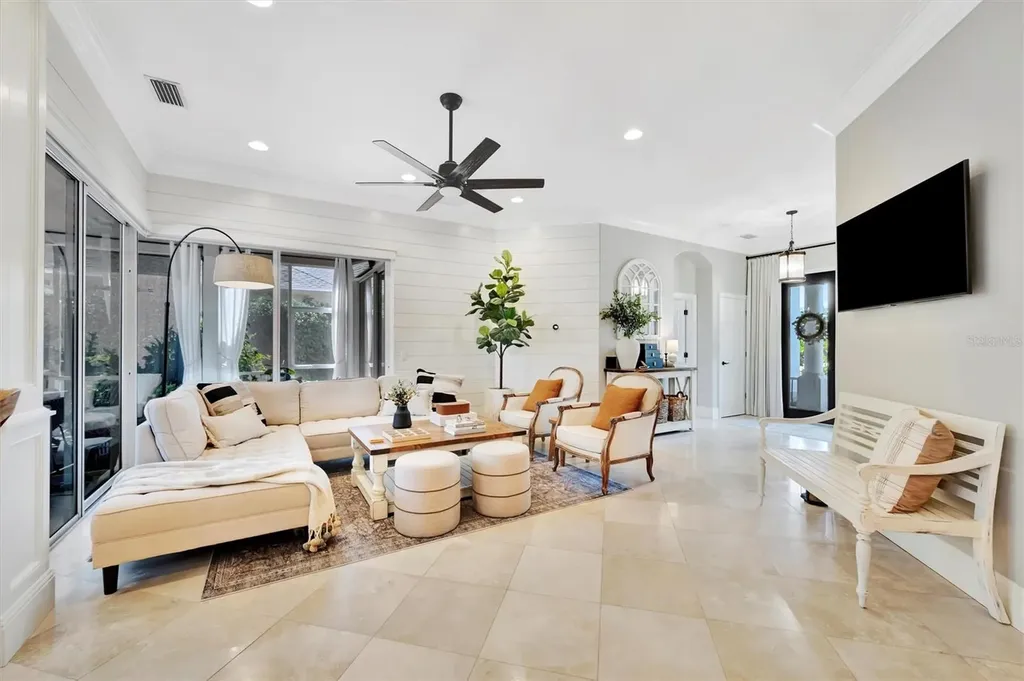 191 Americas Cup Boulevard Bradenton FL 34208