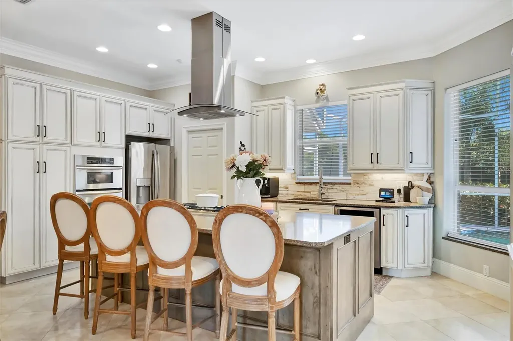 191 Americas Cup Boulevard Bradenton FL 34208