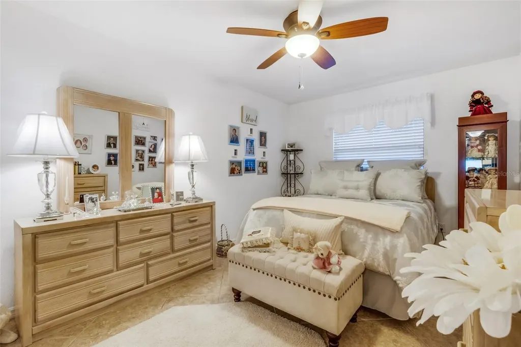 551 Grand Cayman Circle Lakeland FL 33803