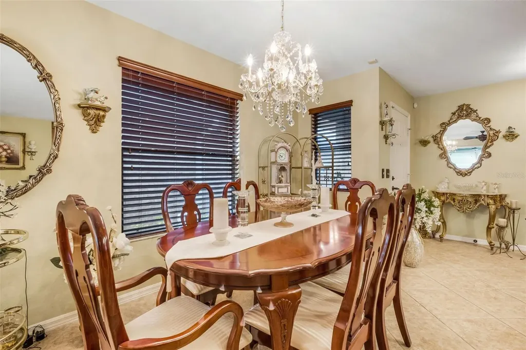 551 Grand Cayman Circle Lakeland FL 33803