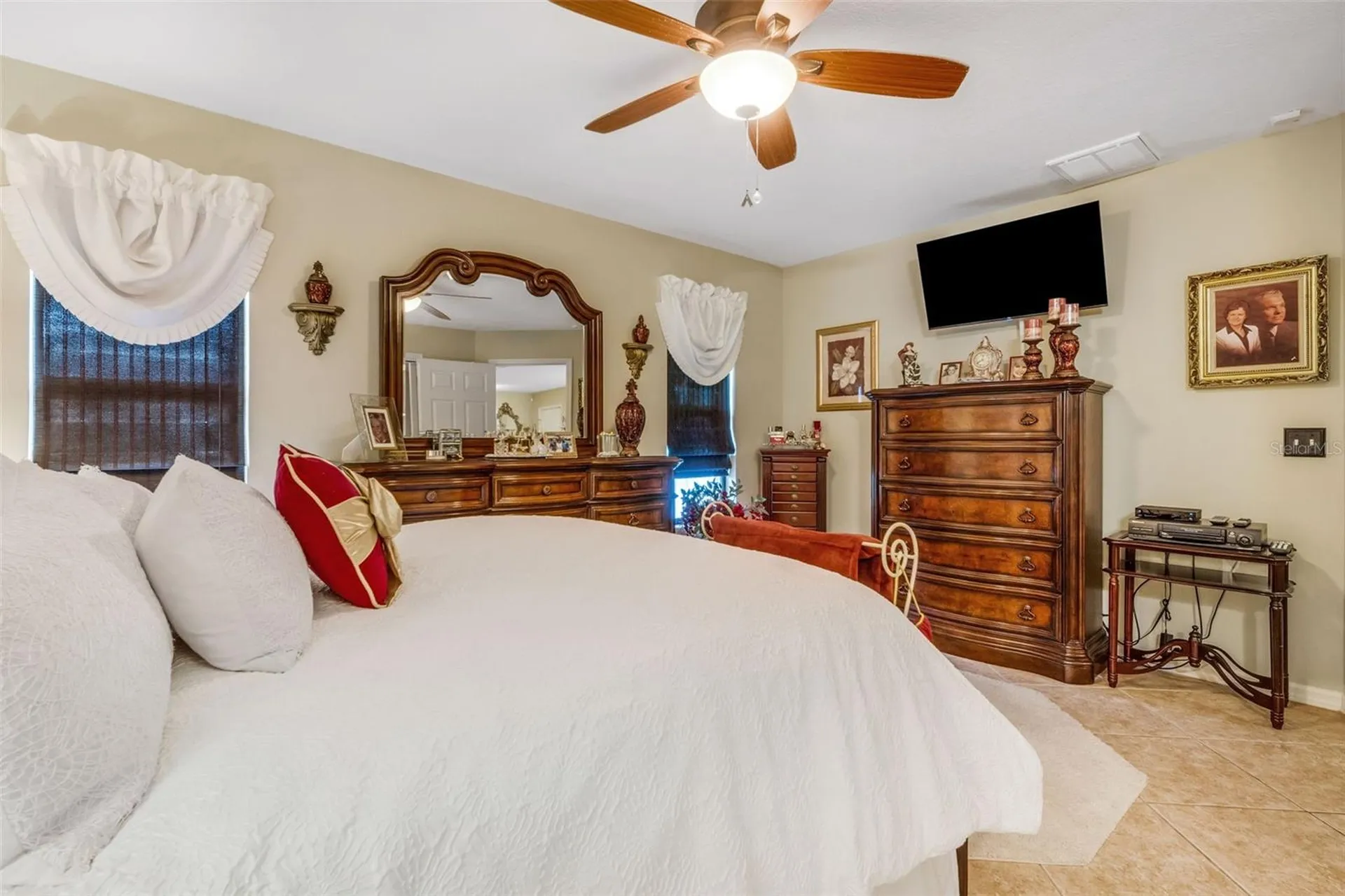 551 Grand Cayman Circle Lakeland FL 33803