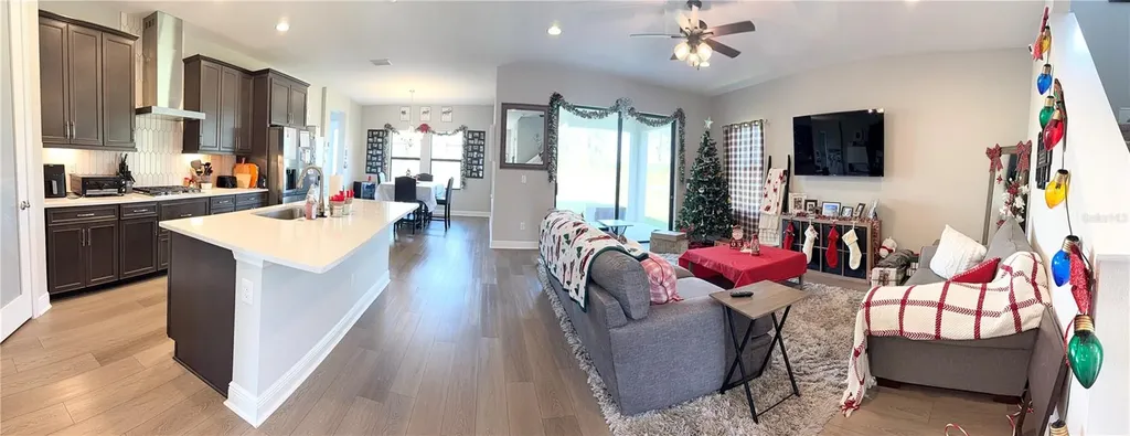 14820 Paddock Pond Avenue Lithia FL 33547