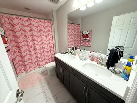14820 Paddock Pond Avenue Lithia FL 33547