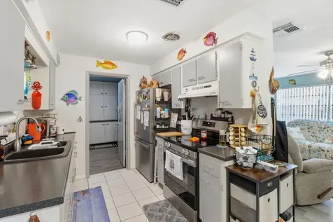 47 S Melbourne Street Beverly Hills FL 34465