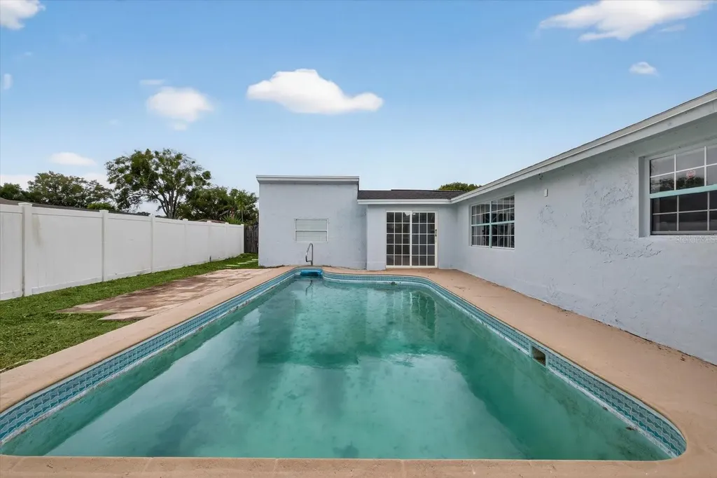 7104 King Arthur Drive Port Richey FL 34668