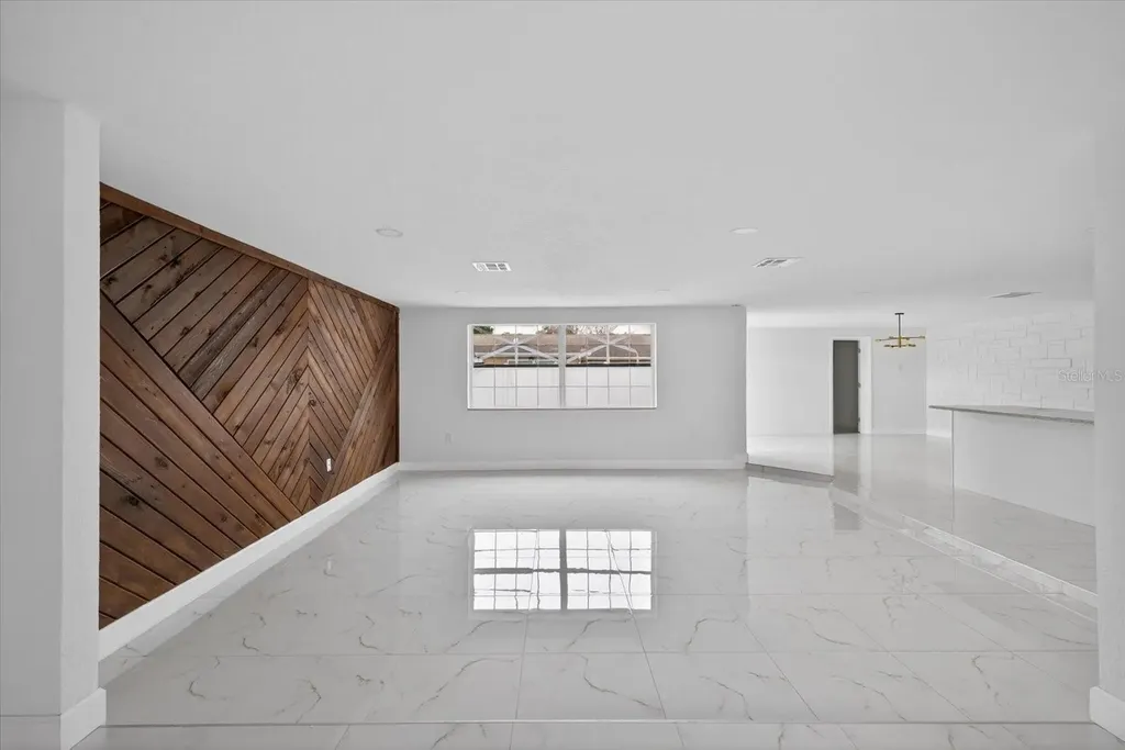 7104 King Arthur Drive Port Richey FL 34668