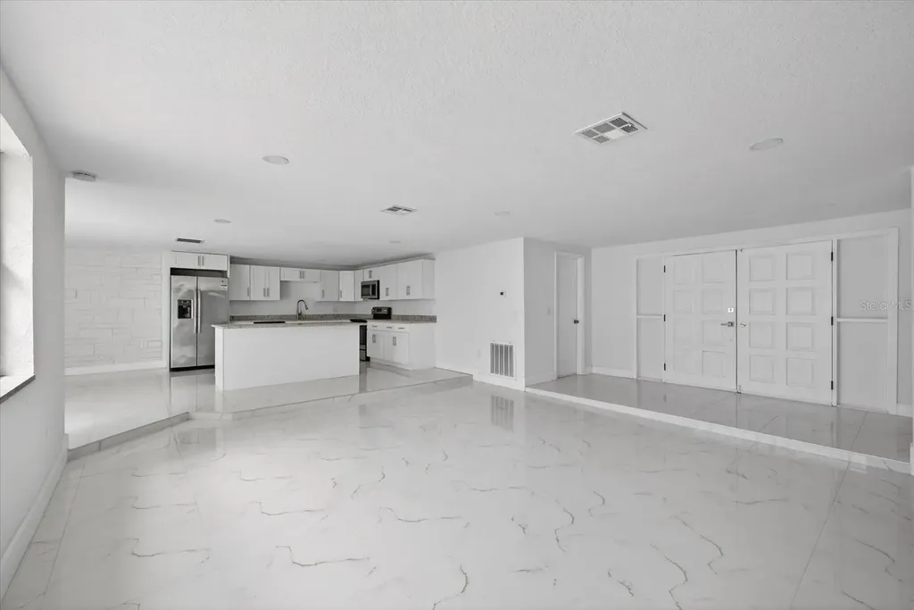 7104 King Arthur Drive Port Richey FL 34668