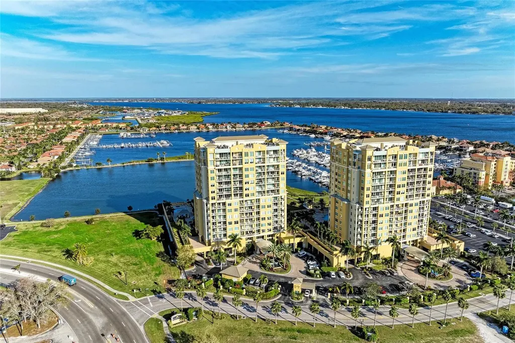 140 Riviera Dunes Way Palmetto FL 34221
