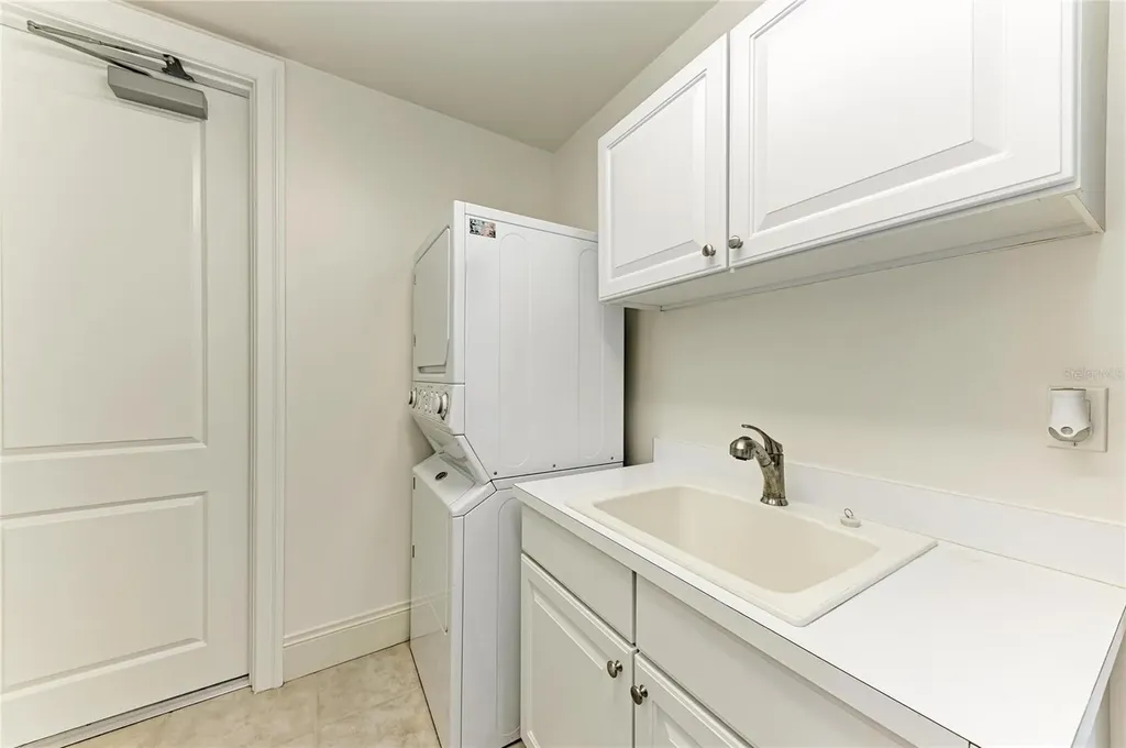 140 Riviera Dunes Way Palmetto FL 34221