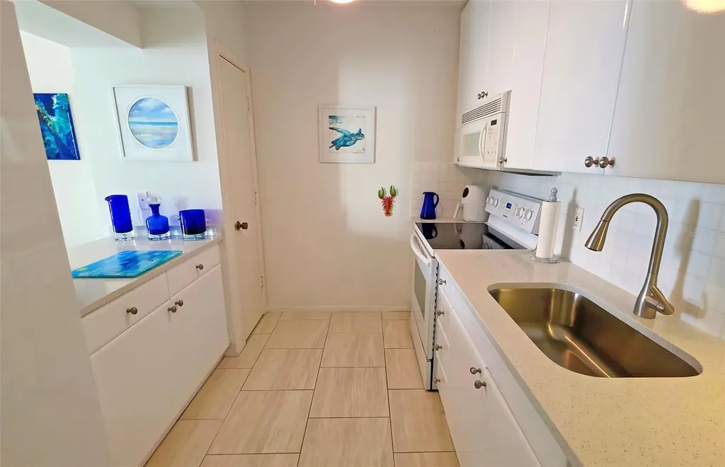 1212 Ben Franklin Drive Sarasota FL 34236