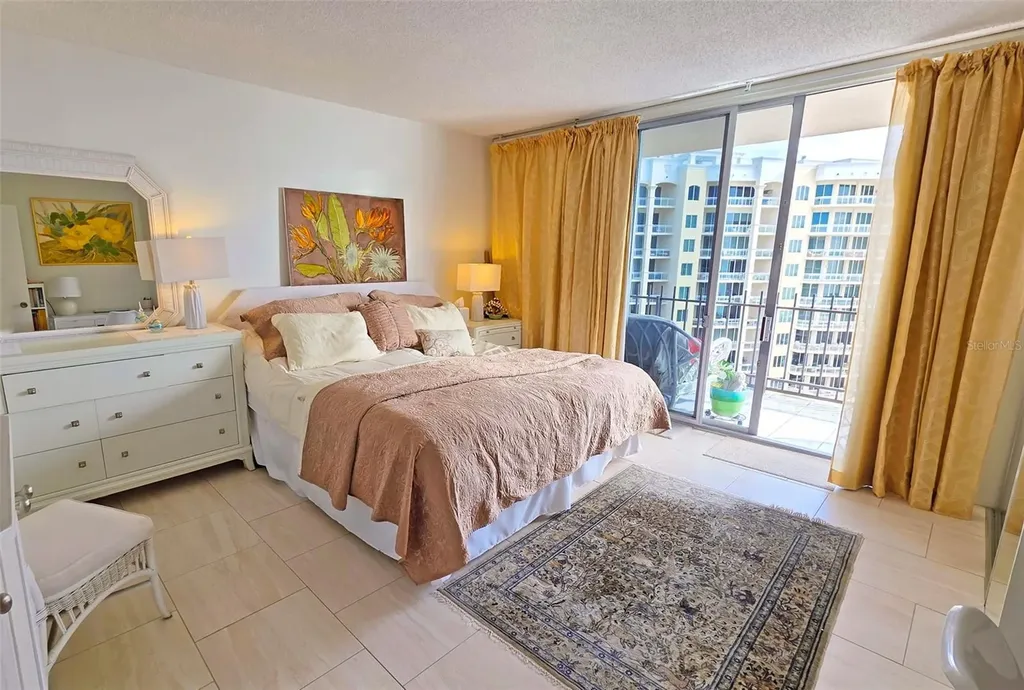 1212 Ben Franklin Drive Sarasota FL 34236