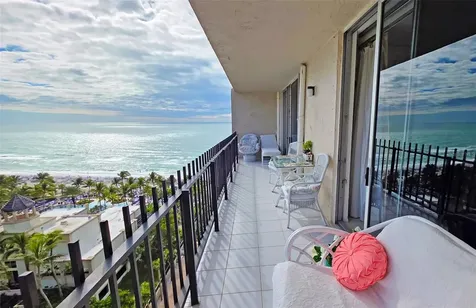1212 Ben Franklin Drive Sarasota FL 34236