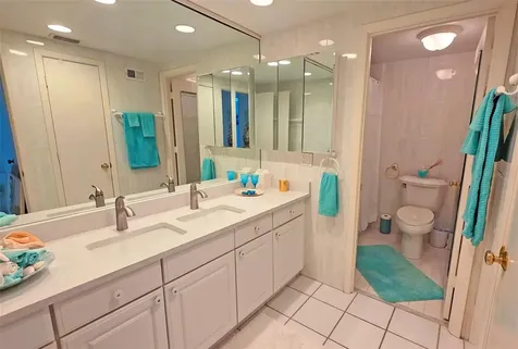 1212 Ben Franklin Drive Sarasota FL 34236