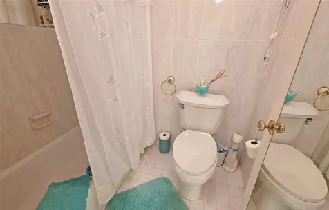 1212 Ben Franklin Drive Sarasota FL 34236