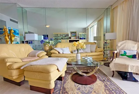 1212 Ben Franklin Drive Sarasota FL 34236