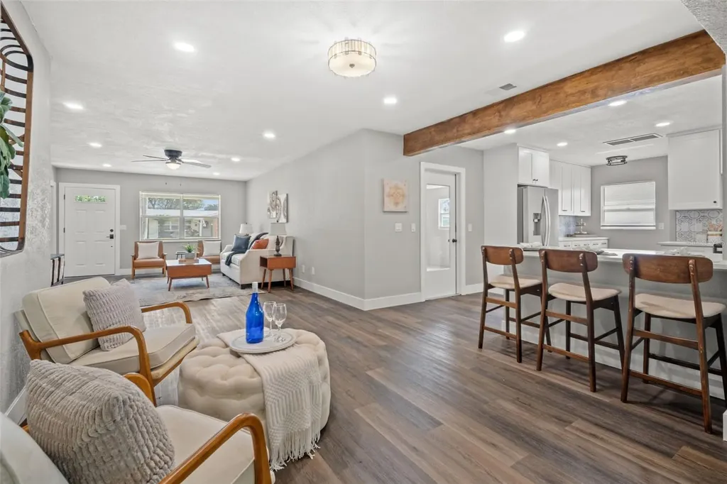 1472 Ruth Road Dunedin FL 34698