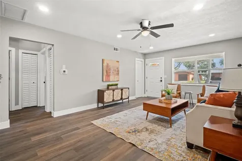 1472 Ruth Road Dunedin FL 34698