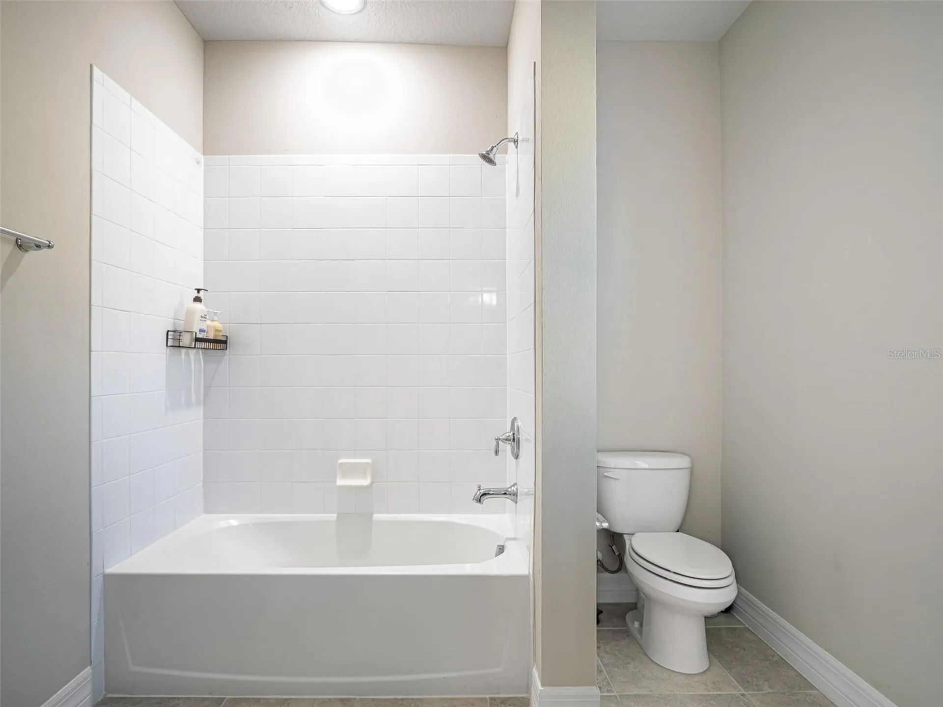 2206 Weatherly Way Orlando FL 32820