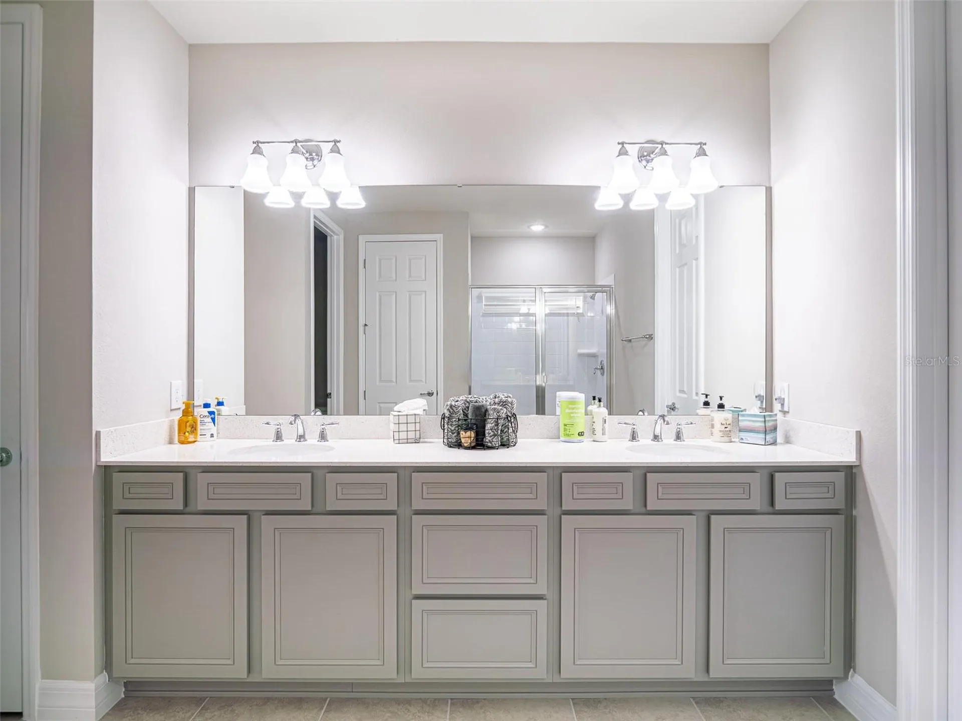 2206 Weatherly Way Orlando FL 32820
