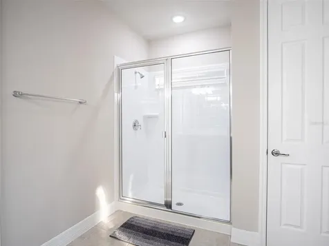 2206 Weatherly Way Orlando FL 32820